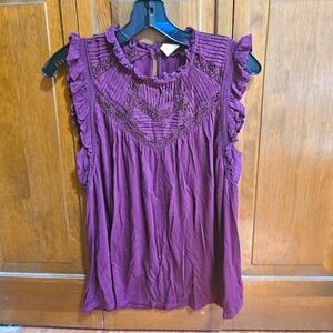 Good Hart: Women's Purple Sleeveless Top